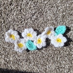 Crochet Daisy Bookmark